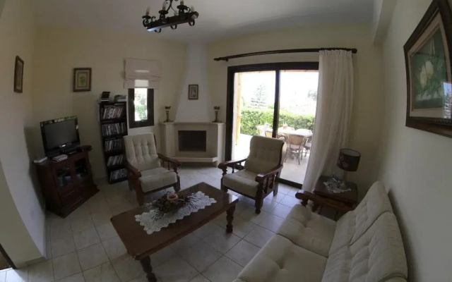 Eve Pissouri Veriko Villa
