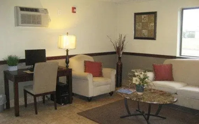 Heaven Hotel Lodge of Pensacola