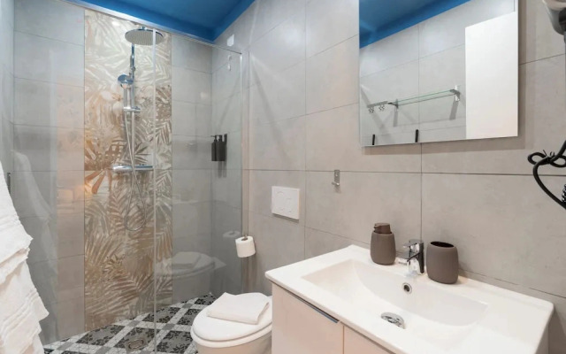 ReRent Rooms - 81 MANZONI GUESTHOUSE