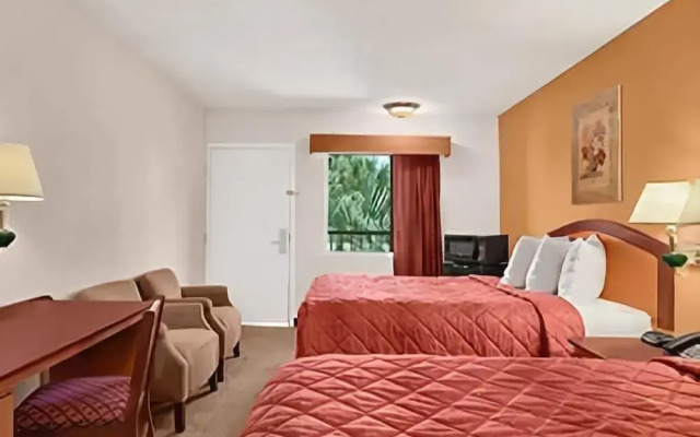 Days Inn by Wyndham Jacksonville South Memorial Hospital