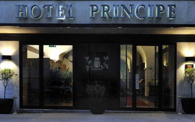 Отель Principe di Villafranca Италия, Палермо - 1 отзыв об отеле, цены и фото номеров - забронировать отель Principe di Villafranca онлайн вид на фасад