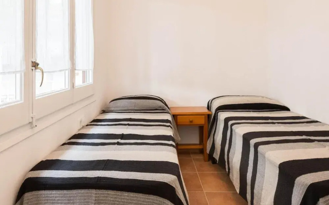 Apartment for 10 Persons in Spain