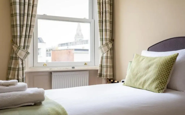 Crossways Guest House Cheltenham