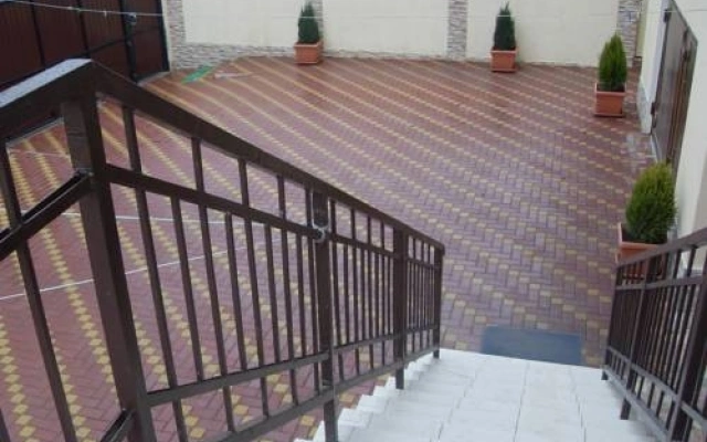 Elvira Guest House