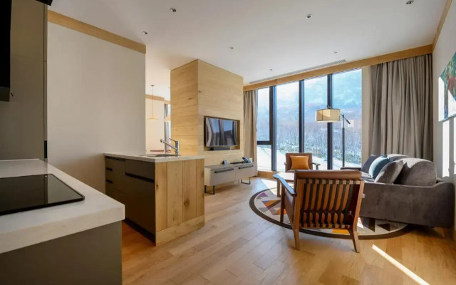 Yu Kiroro Ski In Ski Out Luxury Residences