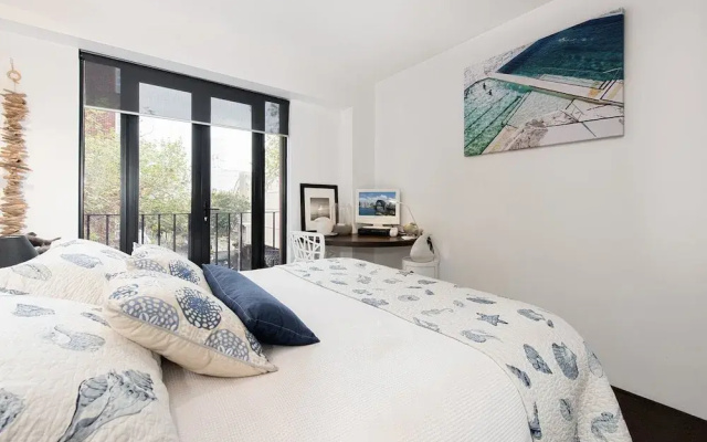 PPT50 Sleek 2 Bed Designer Abode