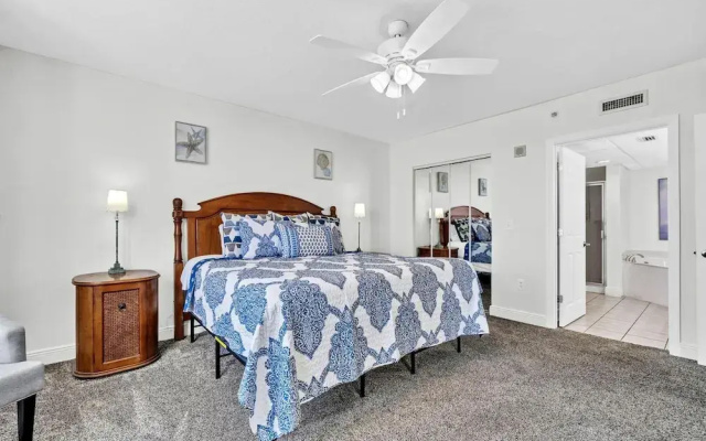 Emerald Beach 2336