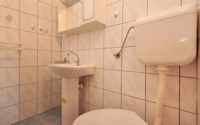 Nice Home in Stanici With Wifi and 2 Bedrooms