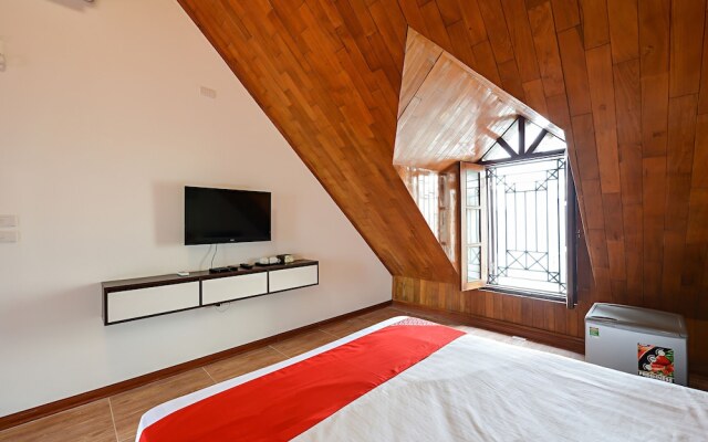 OYO 332 Moon Villa Hotel Ханой