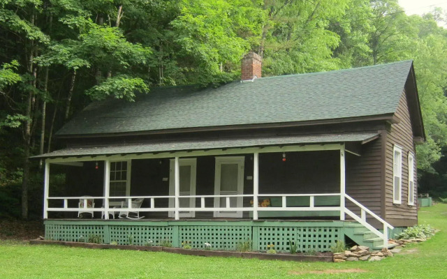 The Cabins at Healing Springs