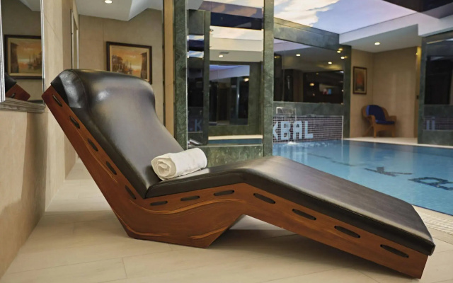 Ilkbal Deluxe Hotel & Spa