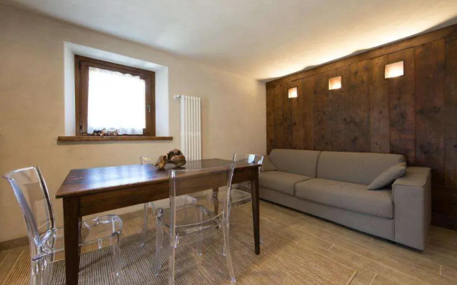 Maison Lo Triolet
