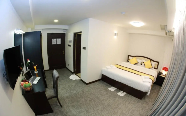 Rose Palace Hotel Yangon