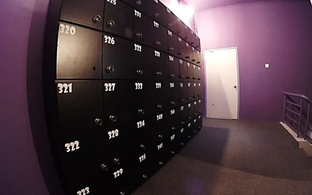 HereHotel Dormitory