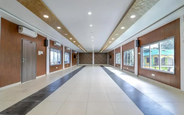 Resort Trimurti