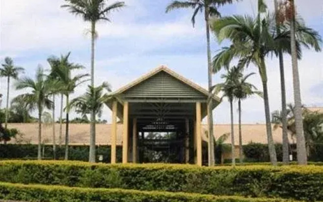 Sailfish Cove