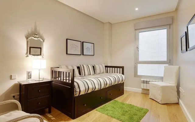 Amara Astoria-Luxury Apartments