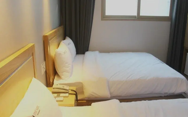 Mir Residence