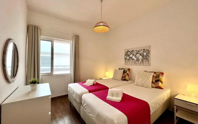 Vilamoura Central 4 With Pool by Homing