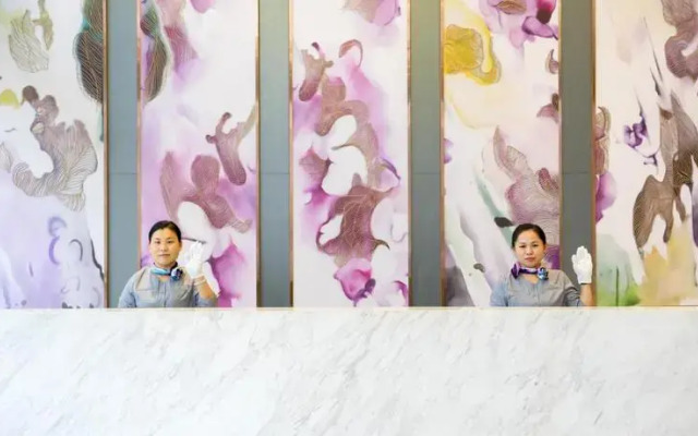 Lavande Hotels