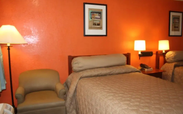 Super 7 Inn Dallas