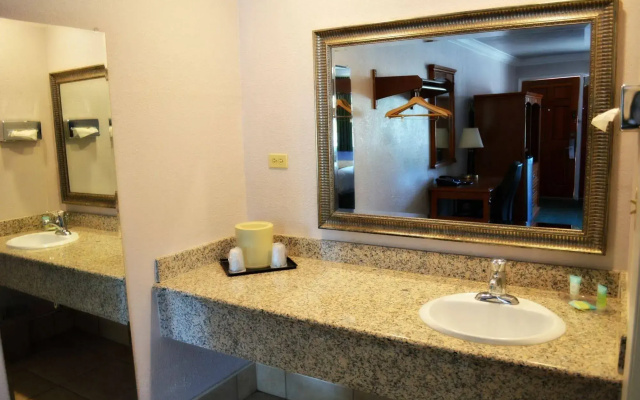Journey Inn