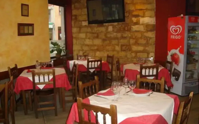 Hotel Doña María