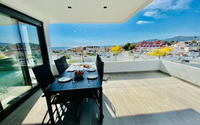 Royal Palm 22 Luxurious 3 Bedroom Penthouse