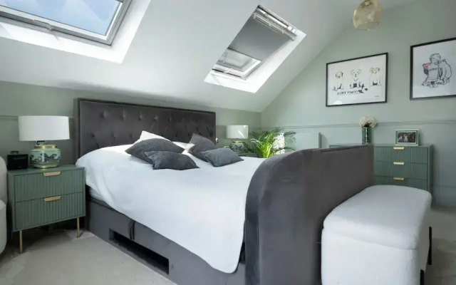 Dream House London With ac, Gym, hot Tub, Cinema
