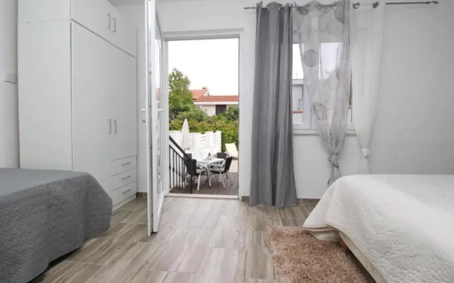 Apartments Rozanda