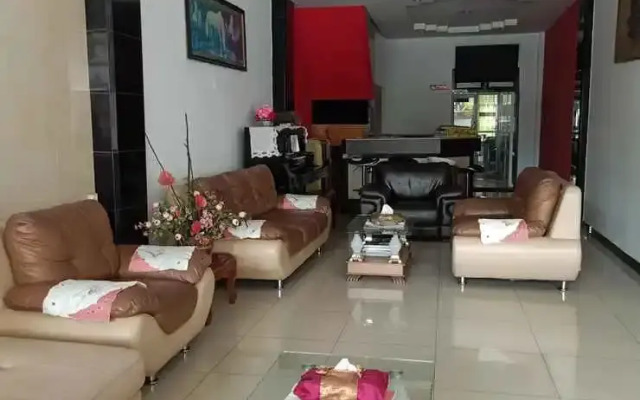 Hotel Syariah Cn Darussalam Sibolga