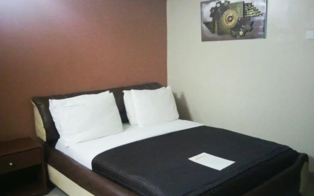 Tripple 4 Hotels