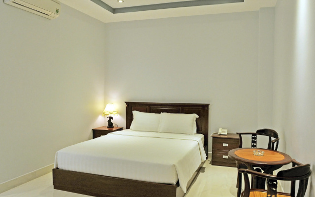 Phoenix Hotel