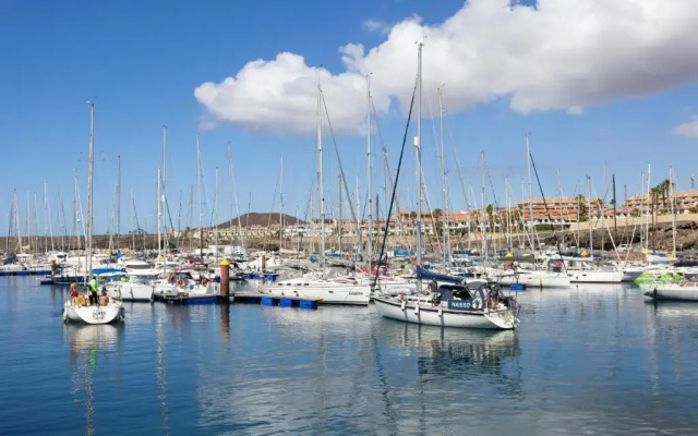 Oceanfront Tenerife South Albatros 270