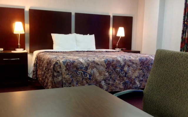 Knights Inn Longview