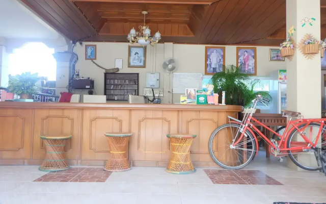 Tan Deaw House