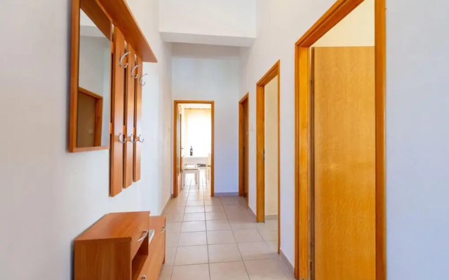 Beautiful Apartment in Razanac With 2 Bedrooms and Wifi