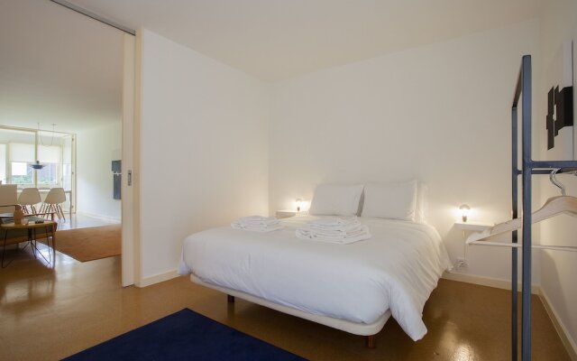 Отель Liiiving in Porto Boavista Cosy Duplex Порту комната для гостей