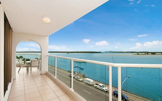 Beaconlea Tower Apartments