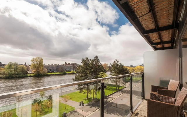 The Metropole Residence