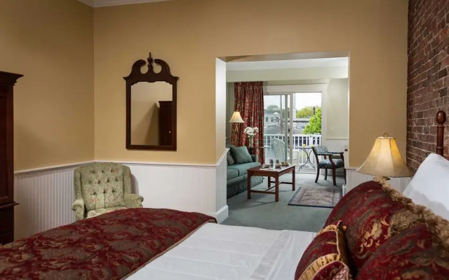 Lord Camden Inn