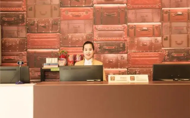 Jtour Inn Hechi Yizhou Railway Station