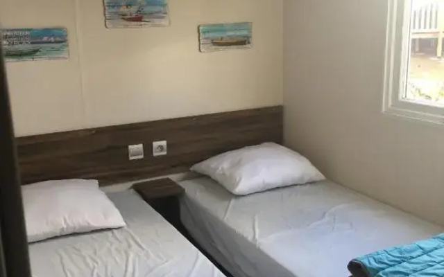 Mobil Home 8 Personnes 3 Chambres