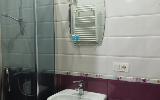 Bathroom · Tbilisi — photo 8