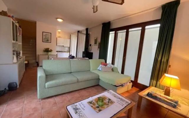 Charming Villa With Pool in Albarella