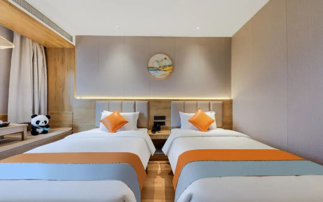 Fengyin Tianjiao Courtyard Hotel