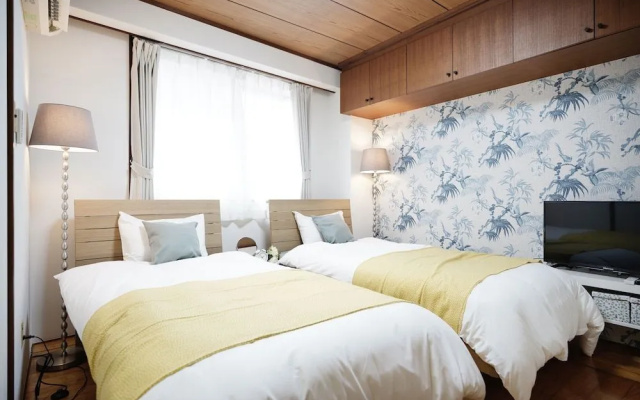 Naha Southerlies Condominium Kumoji