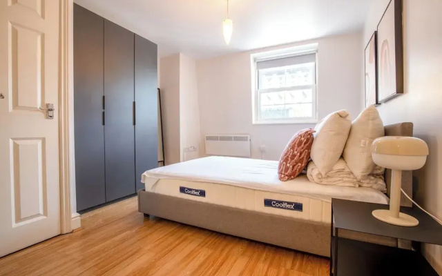 Kensington & Earls Court 1 bed Apartment - 4 Guest