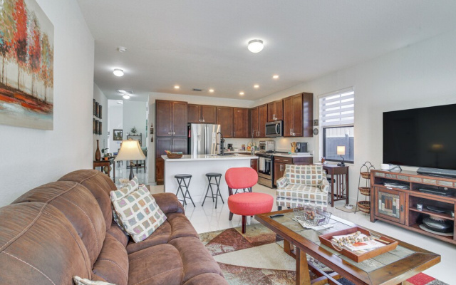 Easy Park & University Access! Family Miami Escape
