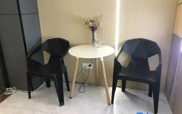 Lingshui New Village Nanwan Star Hotel